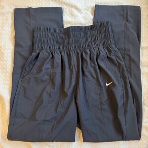 Nike Women’s Elastic-Waist Athletic Pants